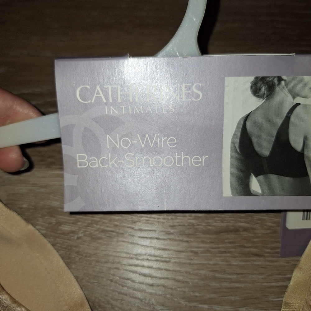 New Catherines Plus Size No Wire Back Smoother Bra Nude 54C - Picture 8 of 9